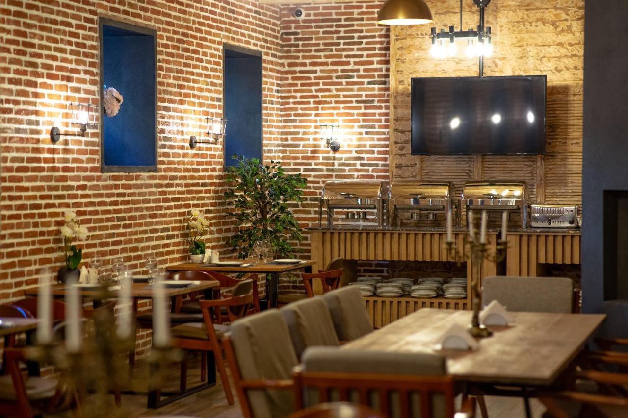 Royal Inn Τυφλίδα Εξωτερικό φωτογραφία